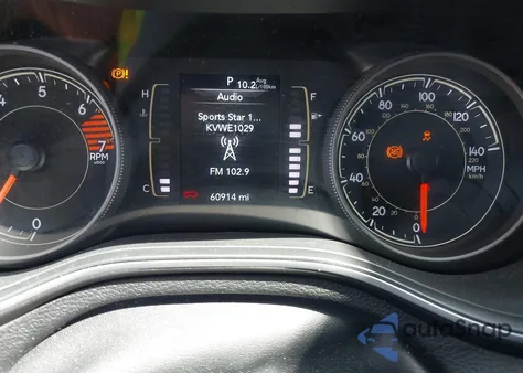 2019 Jeep Cherokee Altitude 4X4 from USA, damaged, VIN 1C4PJMLB7KD384984